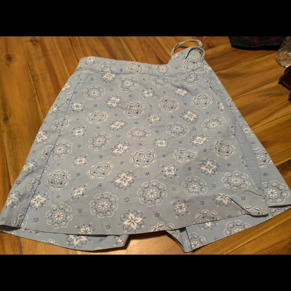 Women’s Blue Flower Print “Skort”